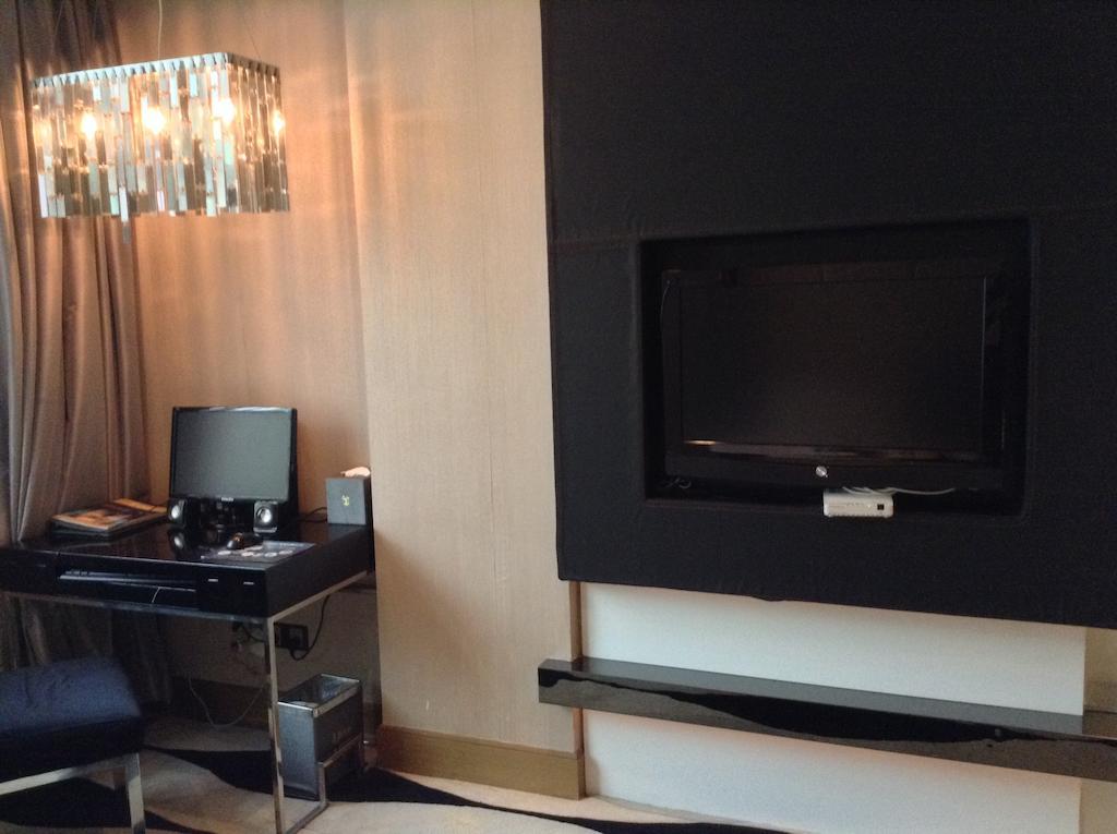 Shenzhen Baoan Luxe Manor Hotel Bagian luar foto
